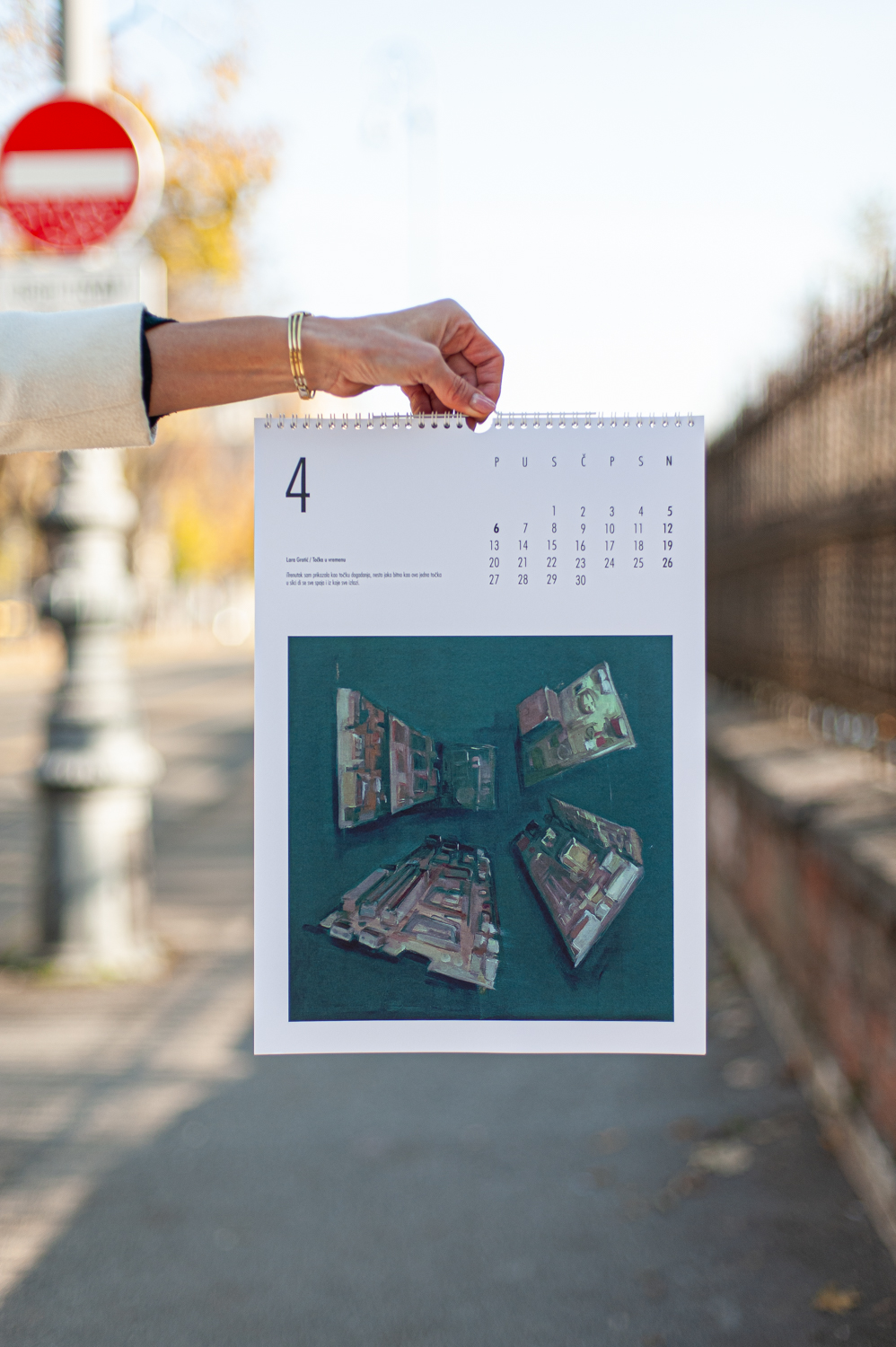 Lara Grotić / Točka u vremenu